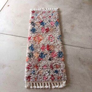 **TWO Safavieh runner rugs 2x5**